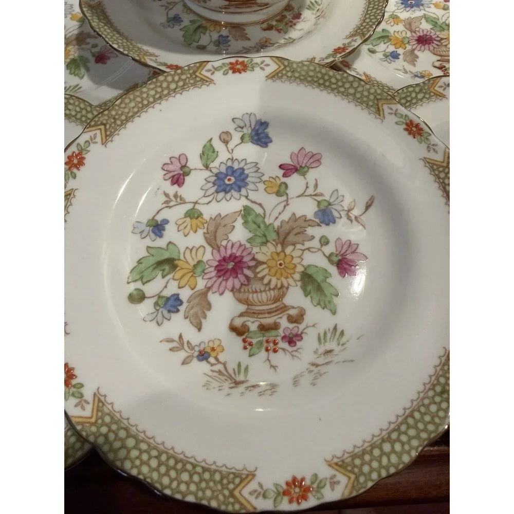 Collection of Vintage Tuscan Fine Bone China - 2 Tea Cups 2 Bowl 6 Plates